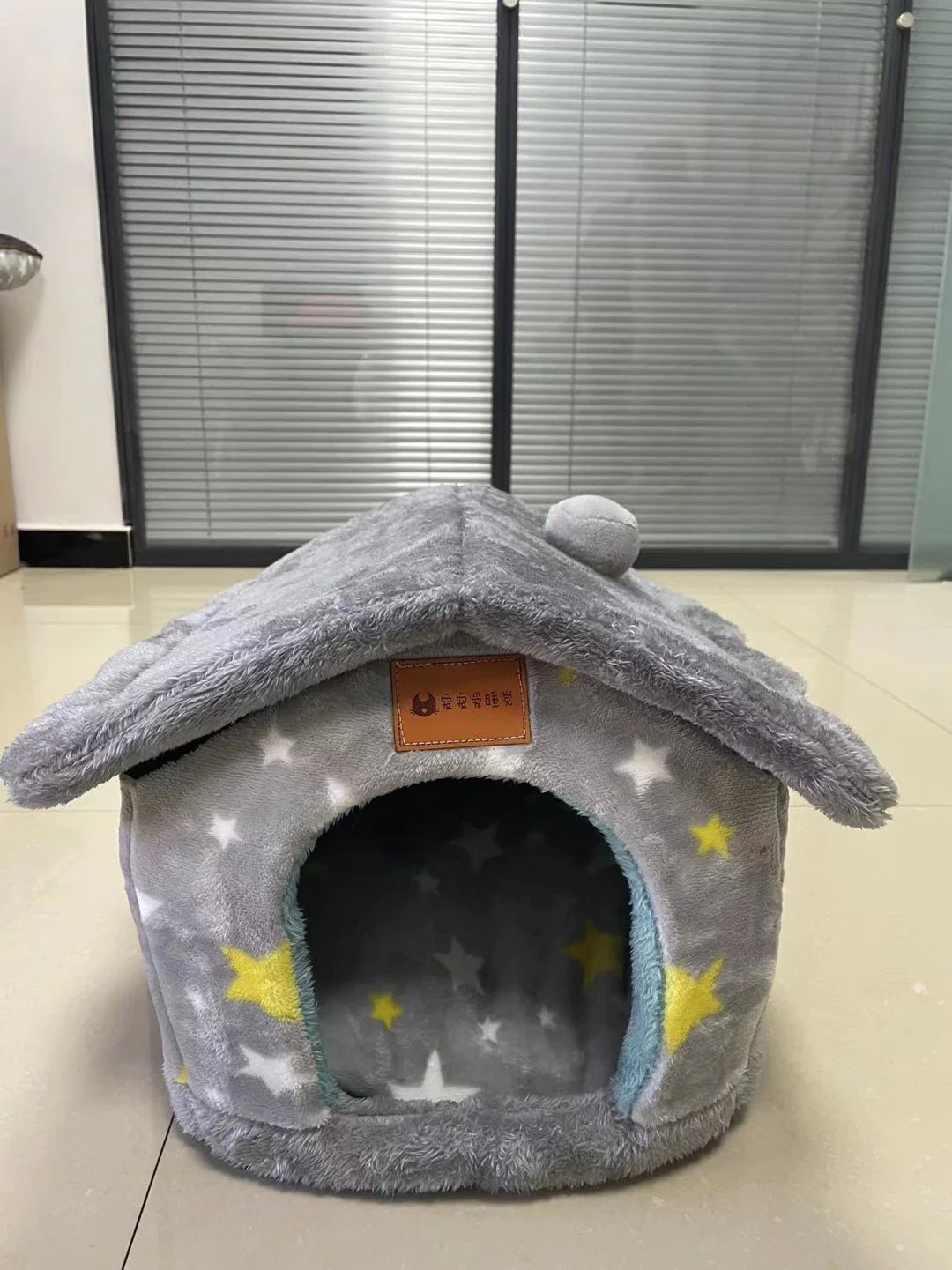 Foldable Winter Dog House and Cat Bed - Removable Enclosed Nest for Pets